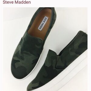 Steve Madden como prints platform sneakers size 8.5